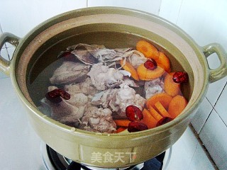 老火清润白菜汤——滋润又开胃的做法步骤：4
