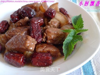 【浙菜】红枣烧肉的做法步骤：6