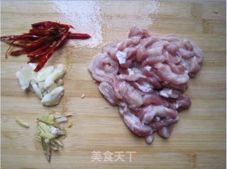 茭白肉丝的做法步骤：2