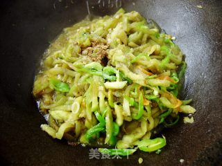 家常小炒----辣炒茄子丝的做法步骤：6