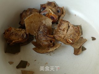 【治疗咽炎】罗汉果水的做法步骤：1
