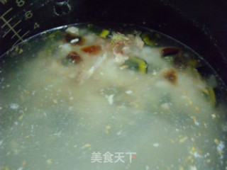 皮蛋瘦肉粥的做法步骤：4