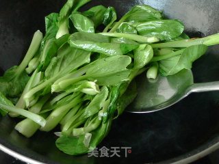 【浙菜】香菇青菜的做法步骤：4