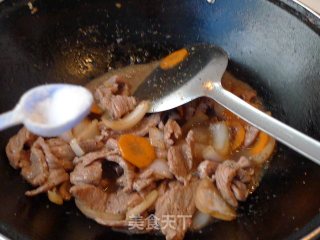 洋葱炒牛肉片的做法步骤：8