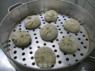 韭菜虾皮鲜肉包——发面无压力：）的做法步骤：13