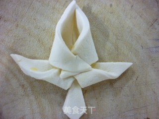 酥点系列之五——兰花酥的做法步骤：3