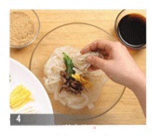韩国荡平菜(绿豆芽拌绿豆凉粉)的做法步骤：4
