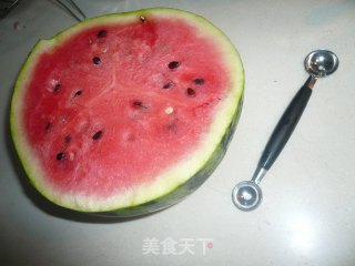 冰爽的西瓜球的做法步骤：1
