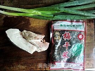 【浙菜】----梅干菜酥烧饼的做法步骤：2