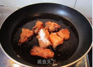 糖醋排骨的做法步骤：5