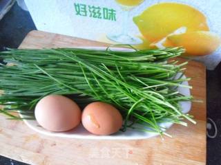 韭菜烘蛋的做法步骤：1