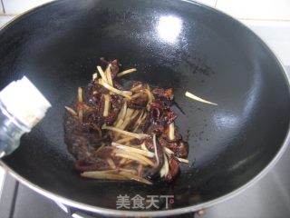 【浙菜】素炒黄鳝丝的做法步骤：9