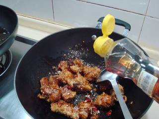 著名湘菜，其貌不扬的“左宗棠鸡”的做法步骤：13