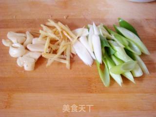 【湘菜】--农家小炒肉的做法步骤：5