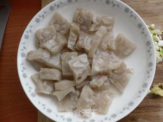 凉拌皮冻的做法步骤：2