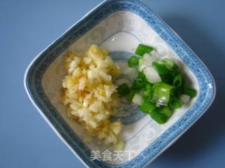 【湘菜】木耳炒肉的做法步骤：4