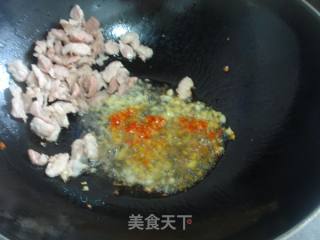 【湘菜】木耳炒肉的做法步骤：6
