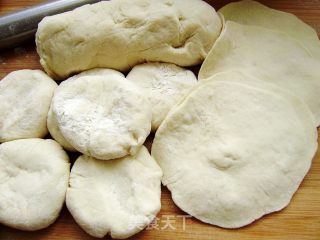 家常主食----黄瓜青椒馅包子的做法步骤：7