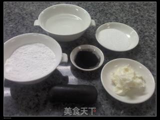 企鹅三兄弟的做法步骤：1