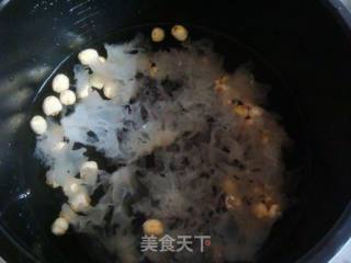 【湘菜】--冰糖湘莲的做法步骤：5