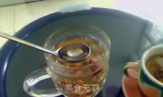 美女养生秘诀【玫瑰茶】的做法步骤：3