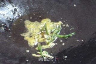青椒炒瓜皮的做法步骤：3