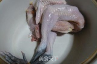 当归鸡汤煲的做法步骤：1