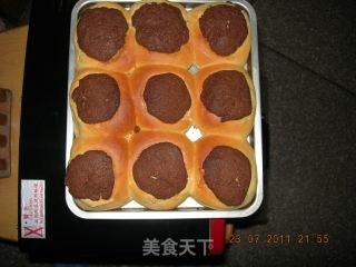 可可菠萝面包及面包圈的做法步骤：11