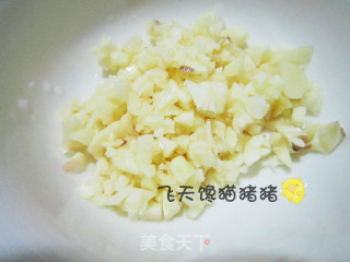 胡萝卜丝炒肉的做法步骤：2