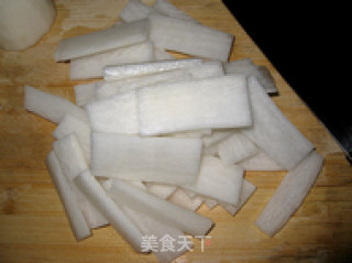 水煮白萝卜的做法步骤：2