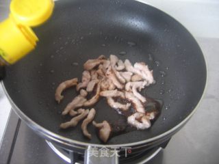 瓜皮肉丝炒毛豆的做法步骤：4