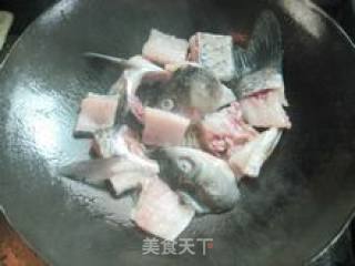 经典美味—酸辣鱼三鲜的做法步骤：4