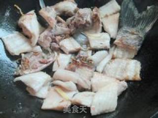 经典美味—酸辣鱼三鲜的做法步骤：5