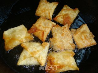馄饨皮炸香蕉的做法步骤：6