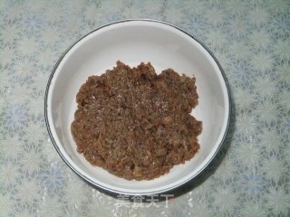 韭菜猪肉煎饺的做法步骤：1