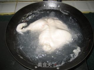肚包鸡的做法步骤：1