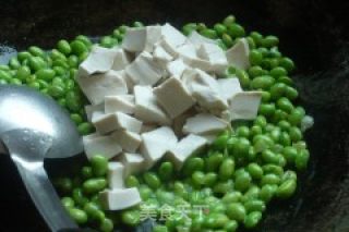 毛豆烧豆腐的做法步骤：4