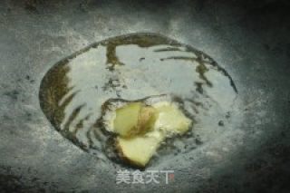 鲫鱼烧香菜的做法步骤：4