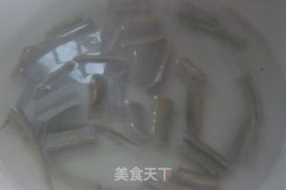 鳝鱼汤的做法步骤：3