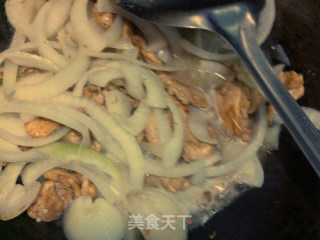【懒厨】亲子白玉葱的做法步骤：10