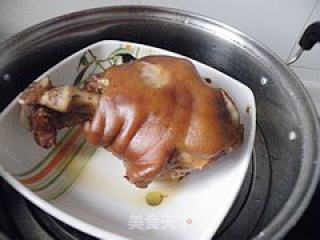 适合我家口味的--霸王肘子的做法步骤：8