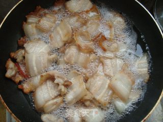 儿时记忆---【湘菜】农家小炒肉的做法步骤：3