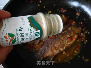 [湘菜]-湘江鲫鱼的做法步骤：7