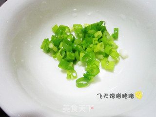 皮蛋瘦肉粥的做法步骤：2