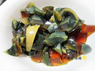 皮蛋瘦肉粥的做法步骤：3