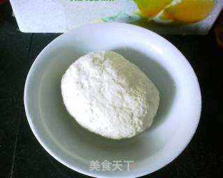 葱油饼的做法步骤：2