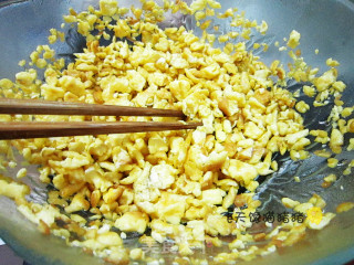 韭菜蛋饺的做法步骤：4