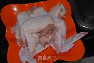 微波炉版烤鸡翅的做法步骤：1