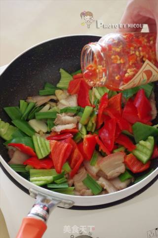 湘菜馆里点击率最高的一道菜 —— 超级下饭的农家小炒肉的做法步骤：6