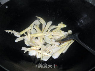 【湘菜】油焖双冬的做法步骤：4